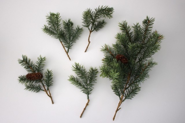 faux-spruce-needles