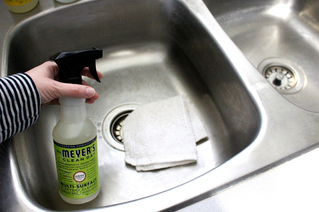 mrs-meyers-clean-sink