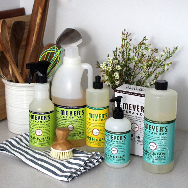 mrs-meyers-cleaning-products-giveaway