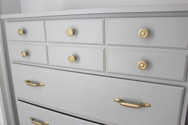 dresser-handles-rustoleum-metallics-pure-gold