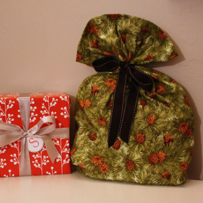 Tutorial: Reusable Gift Bags