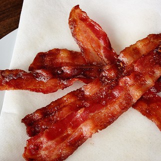 How to Make Perfect Bacon in the Oven