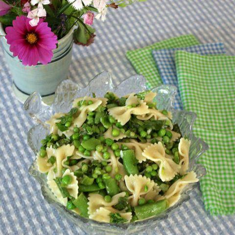 summer-snap-pea-pasta-salad
