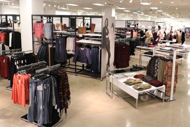 sears-canada-store-clothes