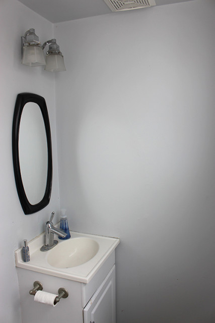 powder-room-before-vanity