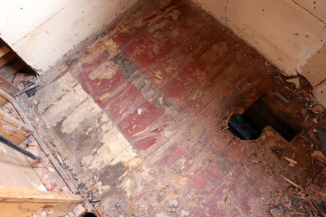 powder-room-demo-wood-floors