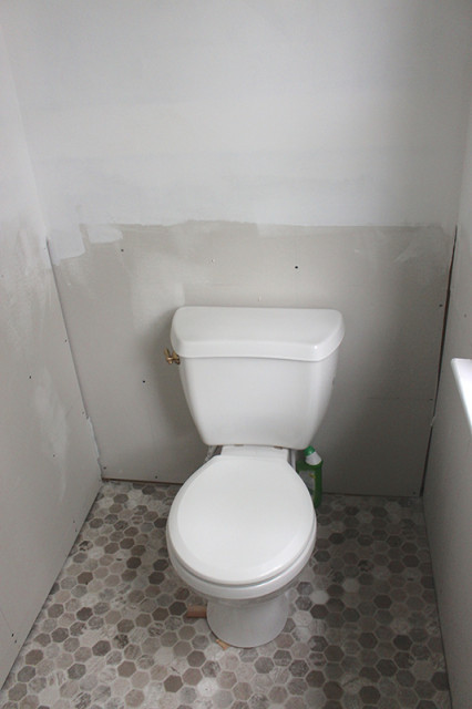 powder-room-toliet-drywall