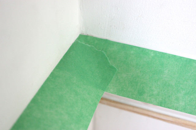 perfect-corners-painters-tape