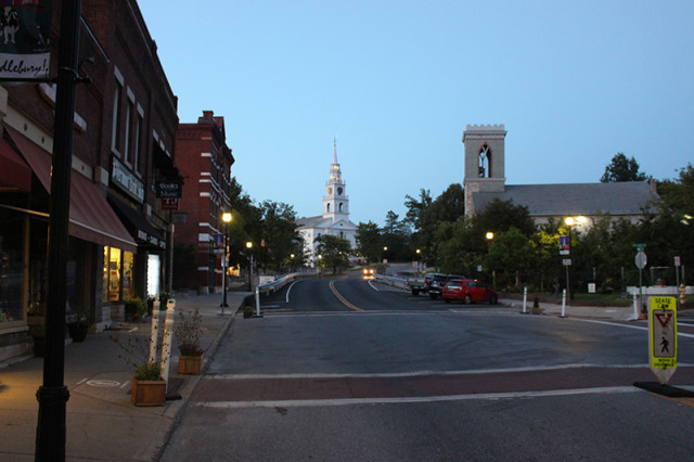 SRT17-middlebury-vermont-downtown-night