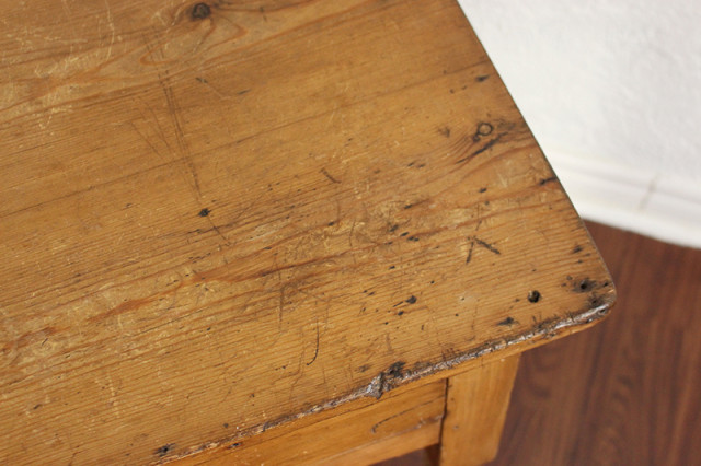 antique-wooden-table-worn-out