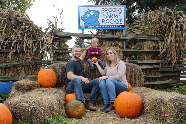 brooks-farm-family-pic