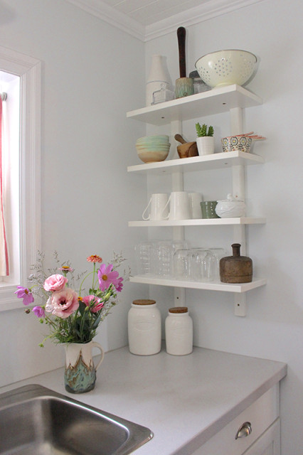 cloverhill-farmhouse-love-open-shelves