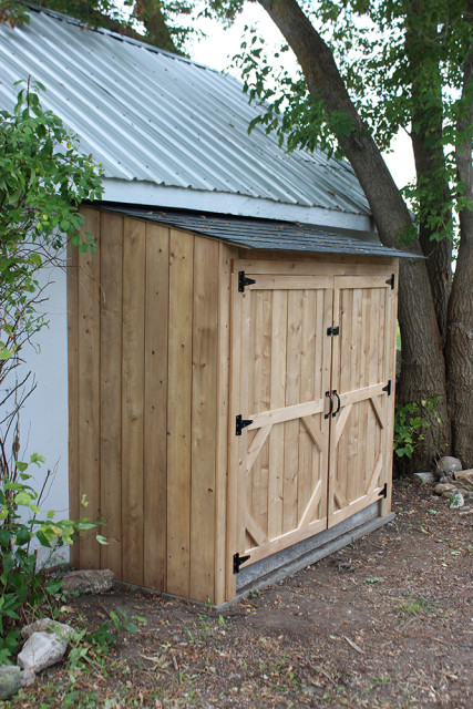 garbage-bin-lean-to-shed