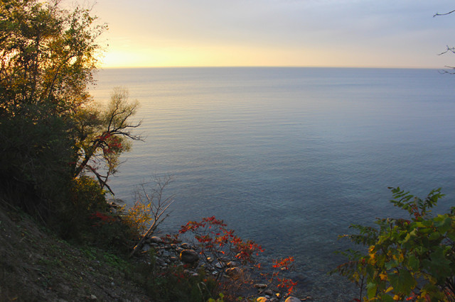 thanksgiving-lake-walk