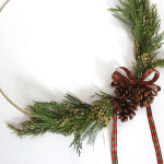 brass-ring-christmas-wreath-feature