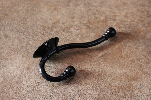 black-vintage-style-hook