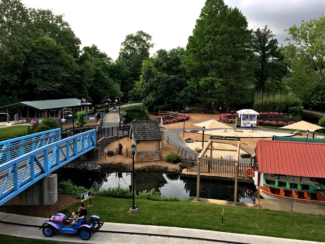 dutch-wonderland-pennsylvania-rides