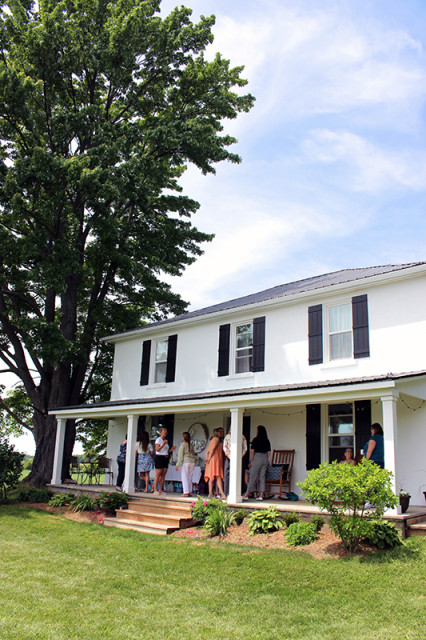 farmhouse-bridal-shower