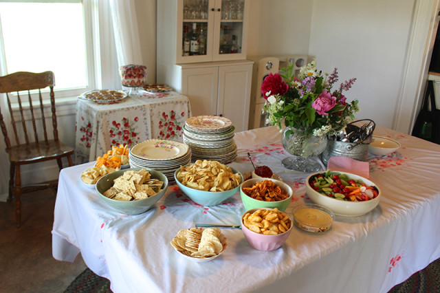 farmhouse-bridal-shower-lunch1