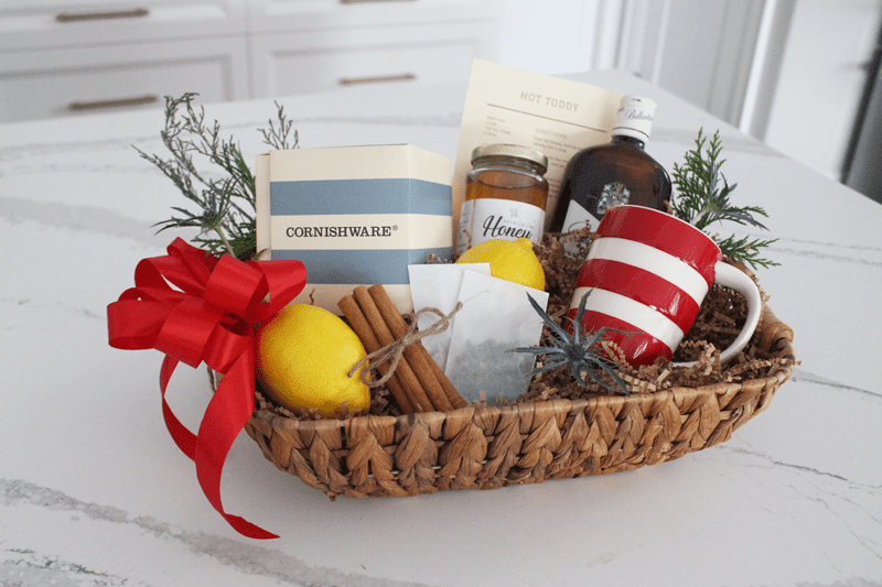 https://lifeatcloverhill.com/wp-content/uploads/2019/12/hot-toddy-gift-basket-cornishware3.png