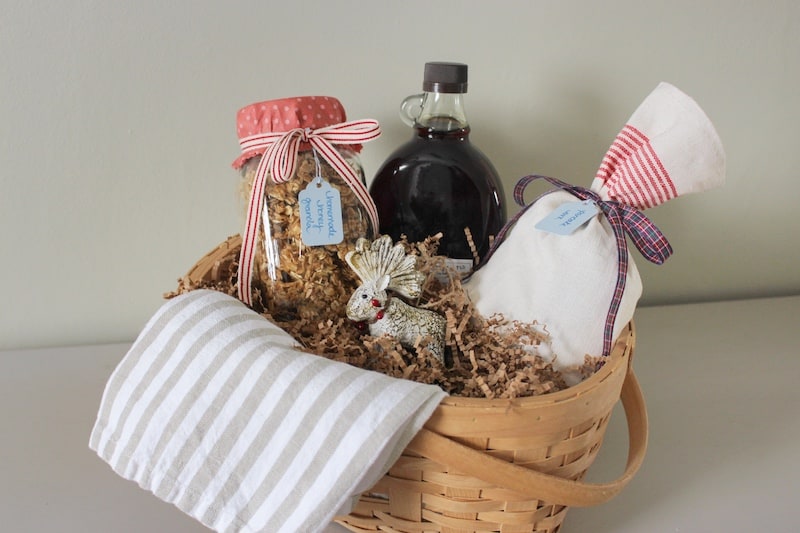 30 DIY Gift Baskets